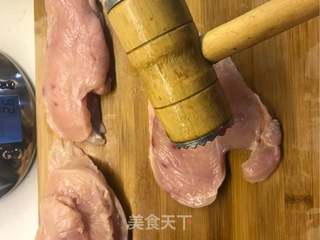 香草嫩鸡排的做法步骤:3