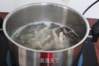 泡椒凤爪的做法步骤:3