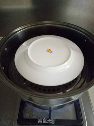 香蕉馅冰皮月饼的做法步骤:4