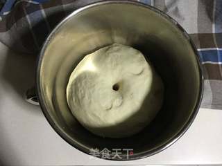 快速发面法/腐乳红油一窝猴的做法步骤:5