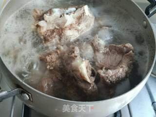 小油菜猪骨汤的做法步骤:3