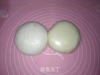 豆沙蛋黄酥的做法步骤:3