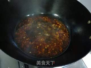 红油豆瓣酱烧鲤鱼的做法步骤:16