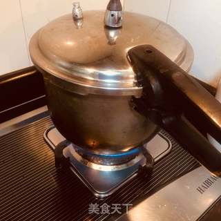 冰糖雪梨的做法步骤:5