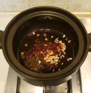 砂锅土豆粉的做法步骤:3