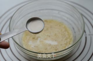 迷你香蕉黑巧马芬的做法步骤:3