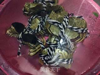 清蒸大闸蟹的做法步骤:2