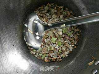 白萝卜粉条肉包子的做法步骤:4