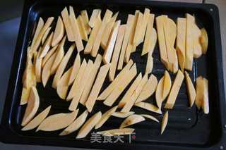 外焦里糯的烤薯条的做法步骤:3