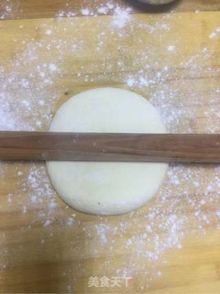 三色花卷的做法步骤:4