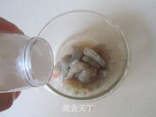 番茄虾仁意面的做法步骤:3