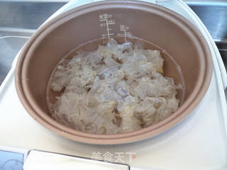 紫薯红枣银耳羹 的做法步骤:3