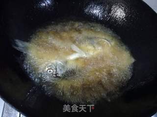 酱焖鲫鱼的做法步骤:4