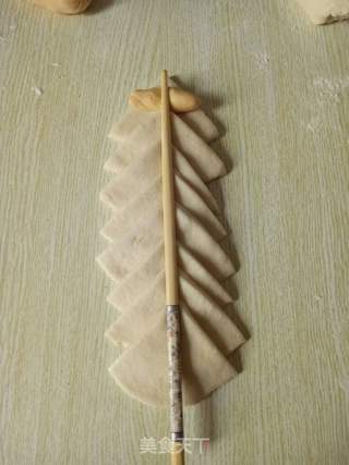 莲花馒头的做法步骤:5