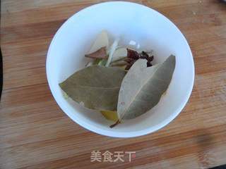 板栗炖牛蹄筋的做法步骤:6
