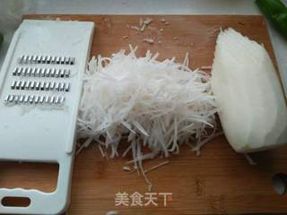 猪肉白萝卜馅包子的做法步骤:4