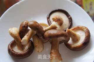 黑椒排骨翅的做法步骤:3