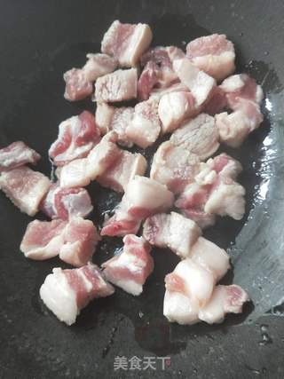 酸菜五花肉炖粉条的做法步骤:5