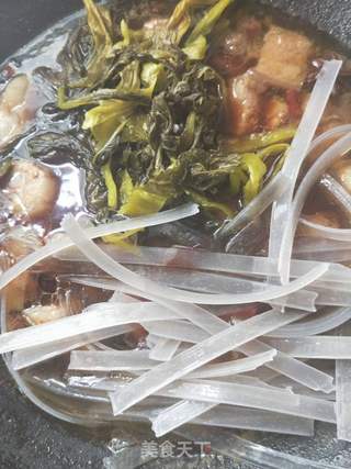酸菜五花肉炖粉条的做法步骤:10
