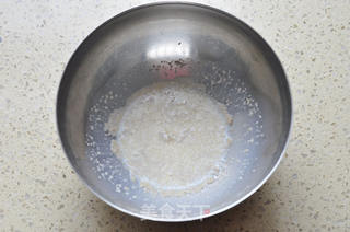 燕麦葱香苏打饼干的做法步骤:2