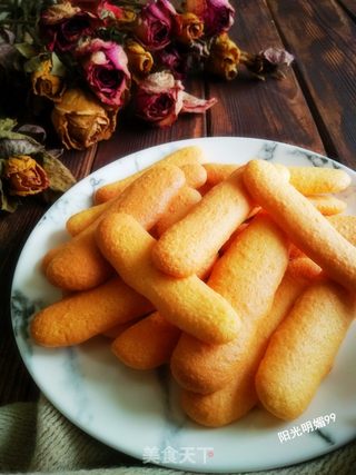 蛋黄手指饼干的做法步骤:16
