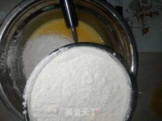 橙汁戚风蛋糕的做法步骤:6