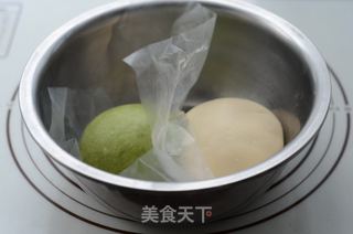 菠菜棋格小吐司的做法步骤:3