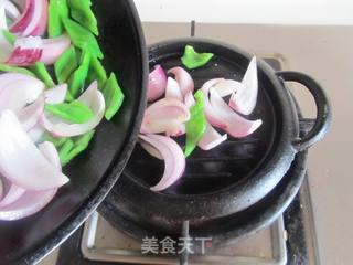铁板洋葱爆猪肝的做法步骤:7