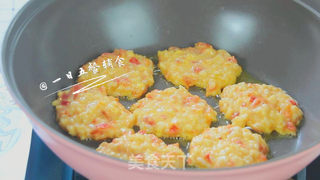 番茄鸡蛋奶酪米饼的做法步骤:9