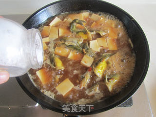 豆腐炖黄骨鱼的做法步骤:8