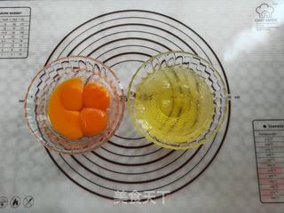 酸奶棉花糖戚风(焦糖味)的做法步骤:2