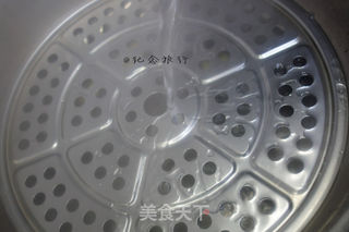 清蒸大闸蟹的做法步骤:2