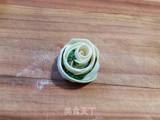 玫瑰煎饺的做法步骤:6