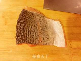 香烤三文鱼蔬菜卷的做法步骤:2