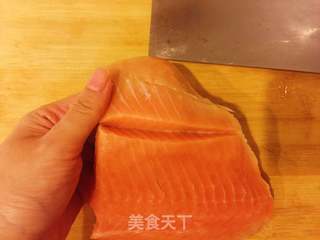 香烤三文鱼蔬菜卷的做法步骤:3