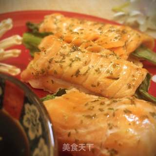 香烤三文鱼蔬菜卷的做法步骤:16