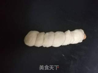 毛毛虫花卷的做法步骤:9