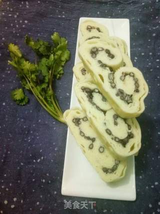 蜂蜜红豆卷的做法步骤:11