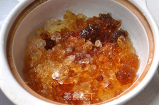 饭后甜品--(美容-健康-美味)酸奶桃胶的做法步骤:4