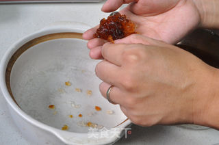 饭后甜品--(美容-健康-美味)酸奶桃胶的做法步骤:5