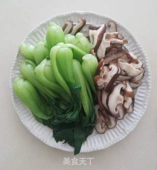 腊味煲仔饭的做法步骤:2