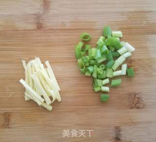 腊味煲仔饭的做法步骤:3