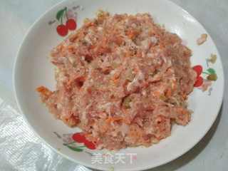 一朵玫瑰花饺的做法步骤:3