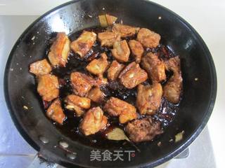香菇鹌鹑蛋烧排骨的做法步骤:8