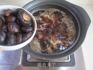 香菇鹌鹑蛋烧排骨的做法步骤:9