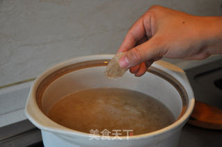 银耳冰糖梨糖水的做法步骤:11