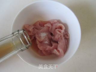 杏鲍菇干子炒肉片的做法步骤：2