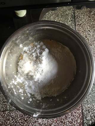 山寨版旺仔小馒头的做法步骤:2