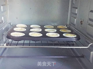 柚子蜂蜜迷你玛芬的做法步骤:11
