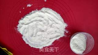 海盐玫瑰牛轧糖的做法步骤:2